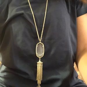 Kendra Scott necklace